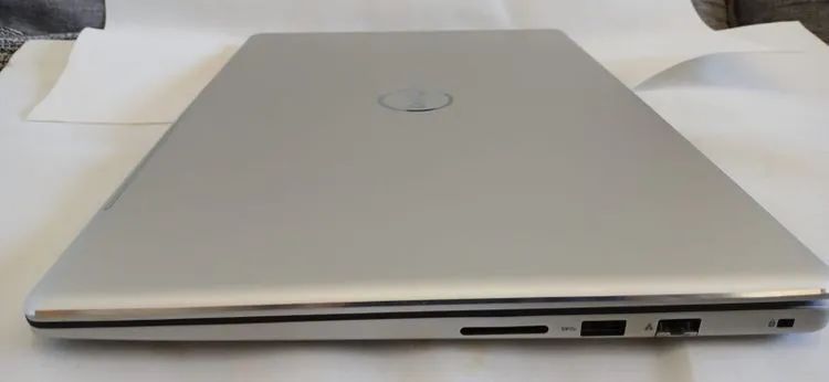 Notebook Dell Inspiron 15 7580  - Foto 5