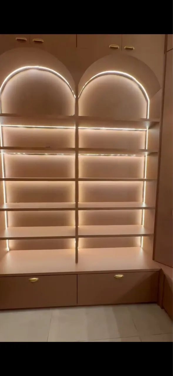     Móvel Planejado para Loja de Luxo - Sofisticado e Impecável - Foto 4