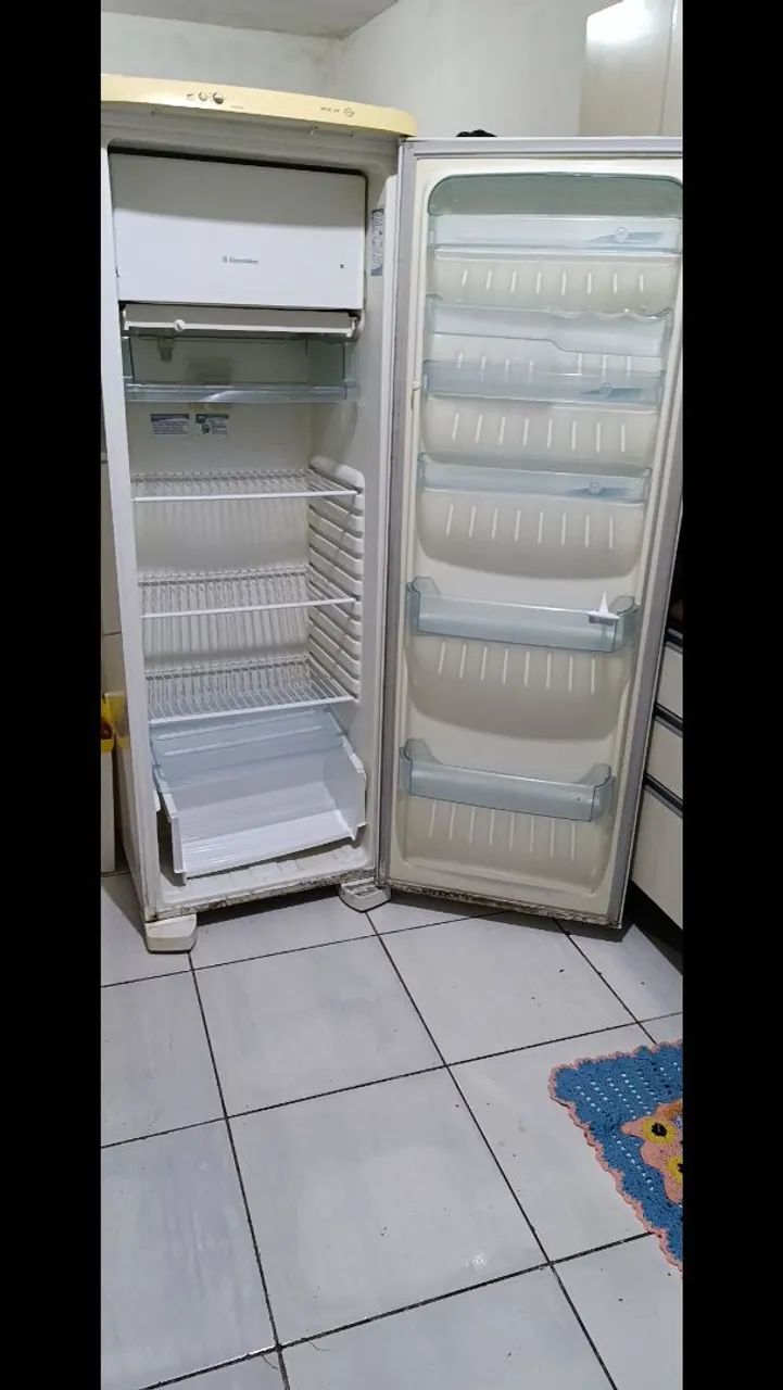 Geladeira para arrumar  - Foto 2