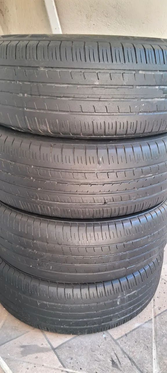 Vendo pneus para carro - Foto 2
