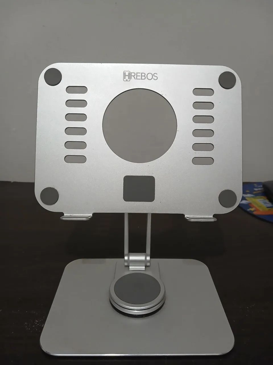 Suporte para tablet giratório