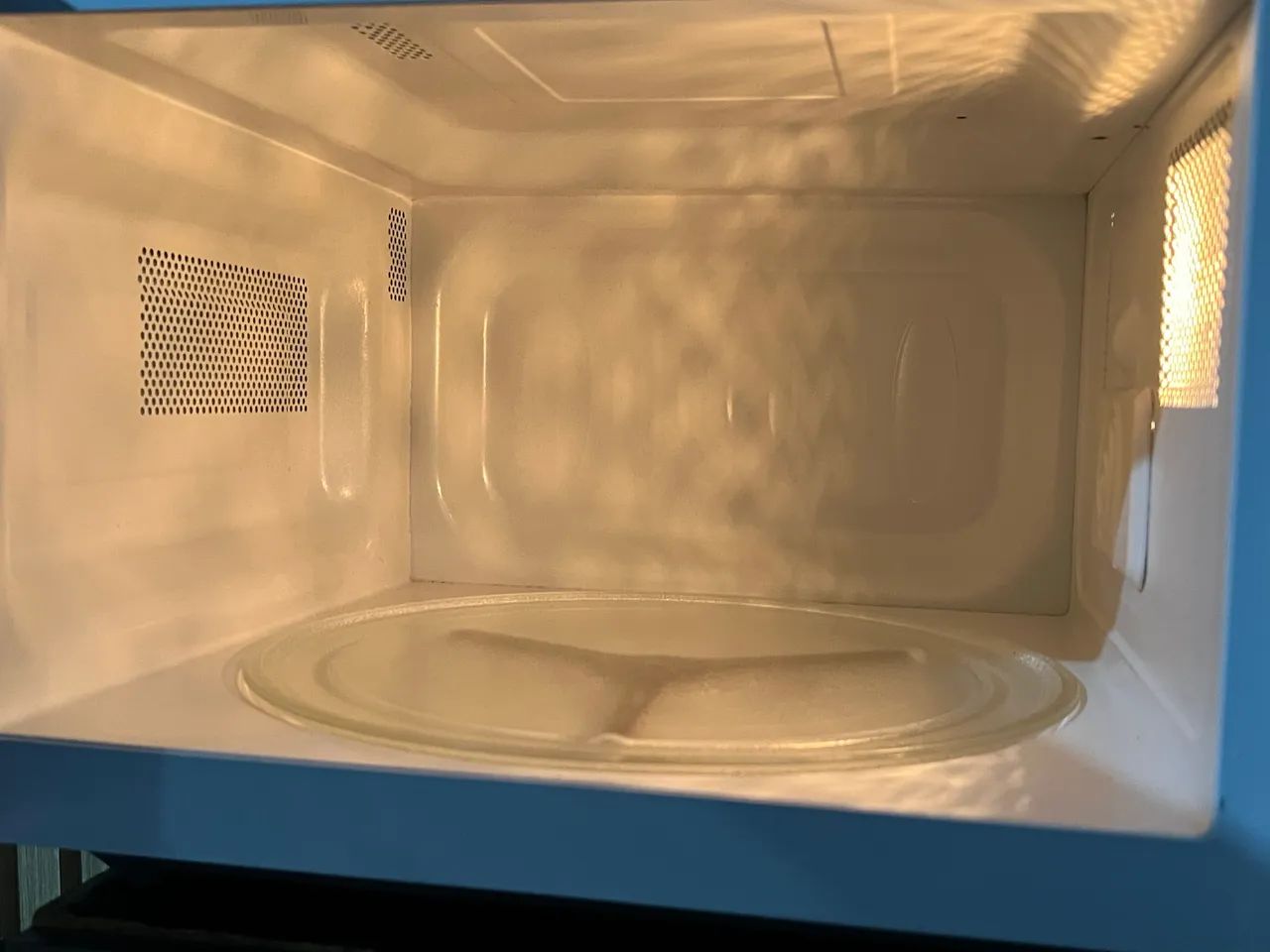 Microondas LG 31 Litros - Foto 4