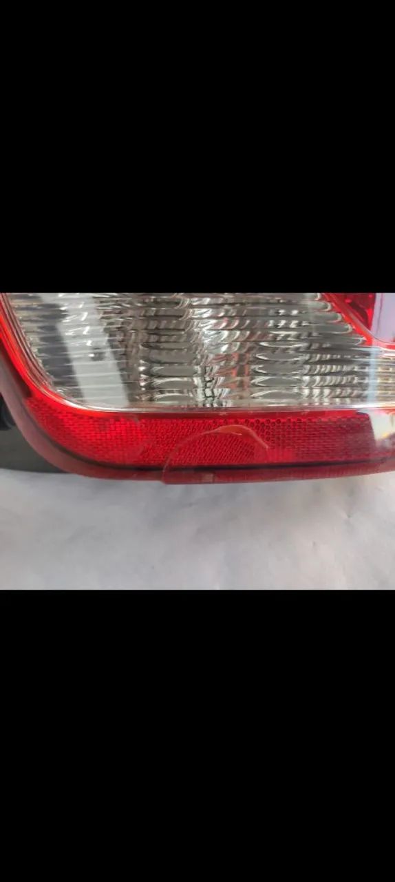 Lanternas traseira Kwid. Original ! - Foto 4