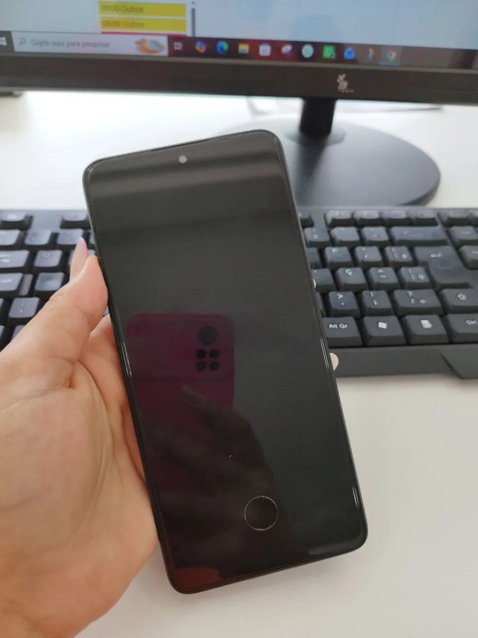 Vende-se Xaiomi Redmi 14s, em perfeito Estado! - Foto 3