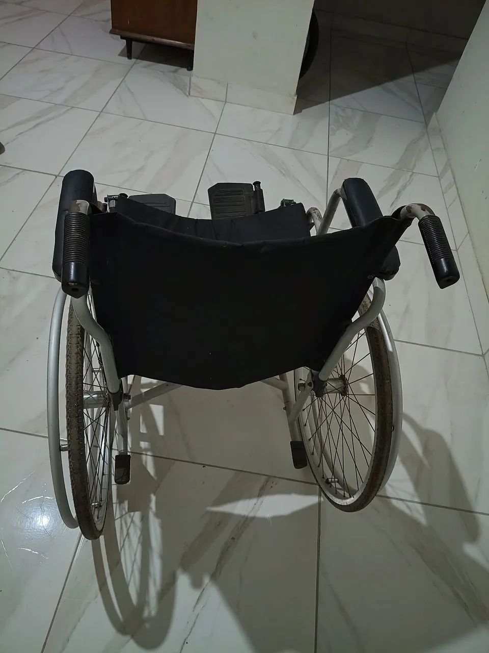 Cadeira de rodas  - Foto 3