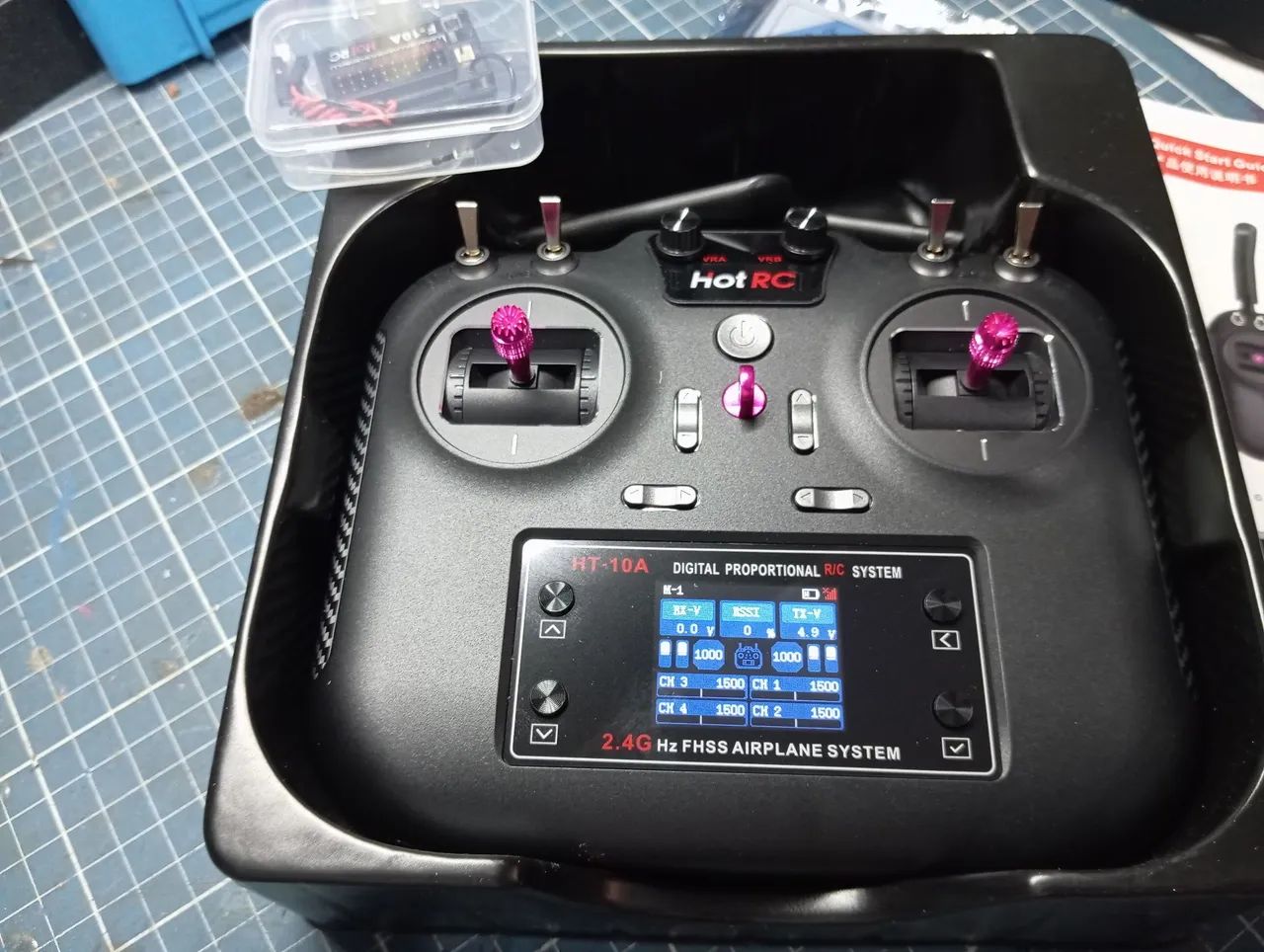 Rádio controle HotRc HT10-A 