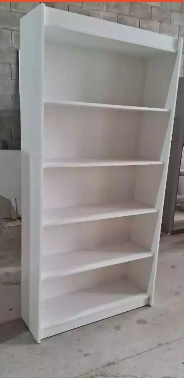 Móveis para loja ou adega