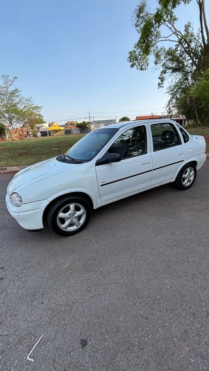 Chevrolet Corsa GL 1.6 MPFI / 1.4 EFI 2P E 4P 1997