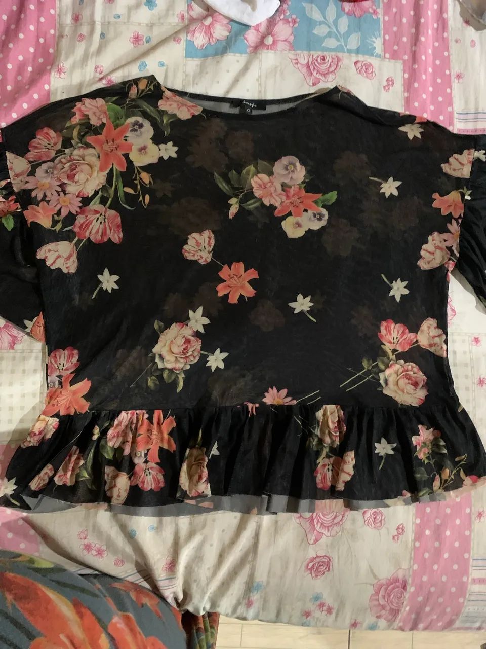 Lote de roupa 46-50 (feminina) - Foto 5