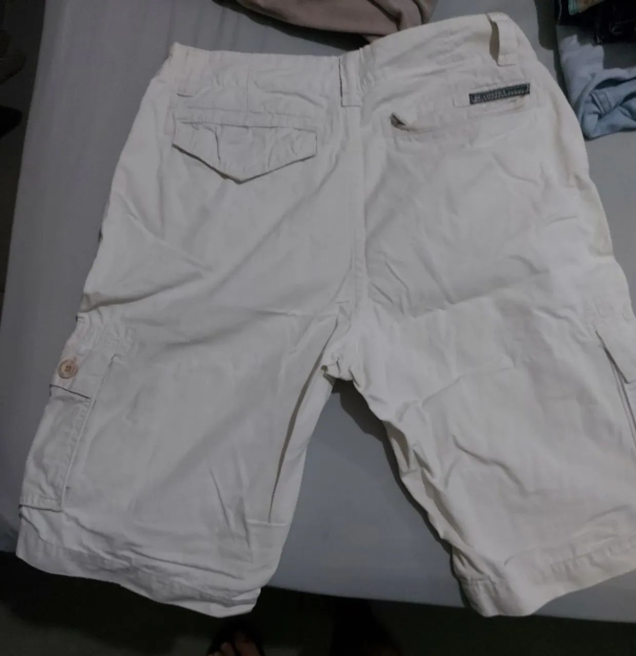 Bermuda cargo branca - Foto 3