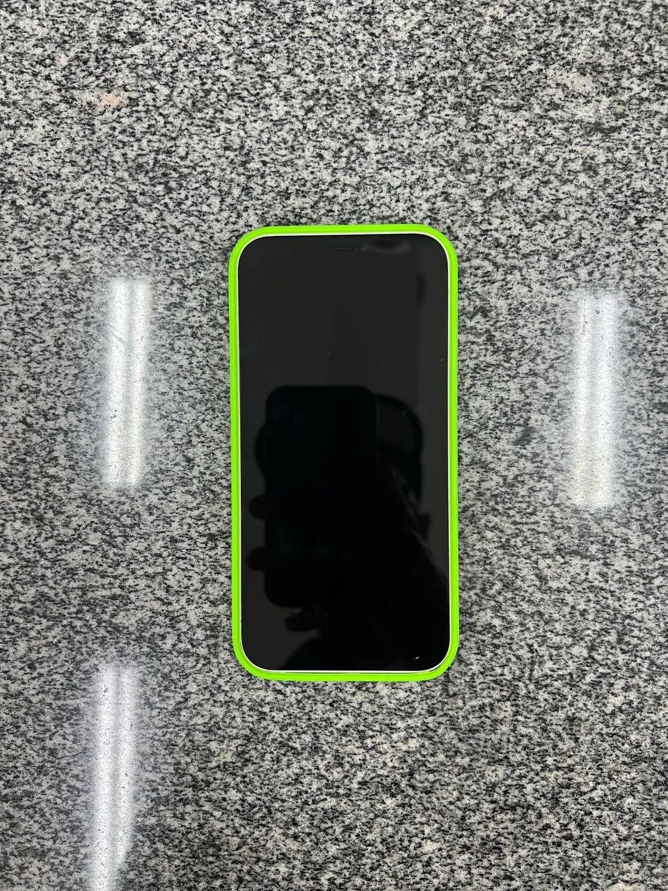 iPhone 12 - 64GB (Bateria 77%) - Foto 3