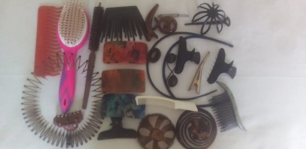 Acessórios para Cabelos e outros itens de Cabelos seminovos.  - Foto 2