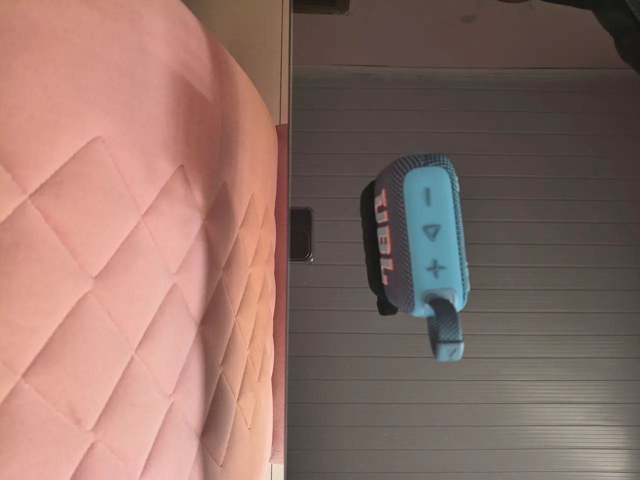 Vendo caixa de som bluetooth JBL GO4  - Foto 3