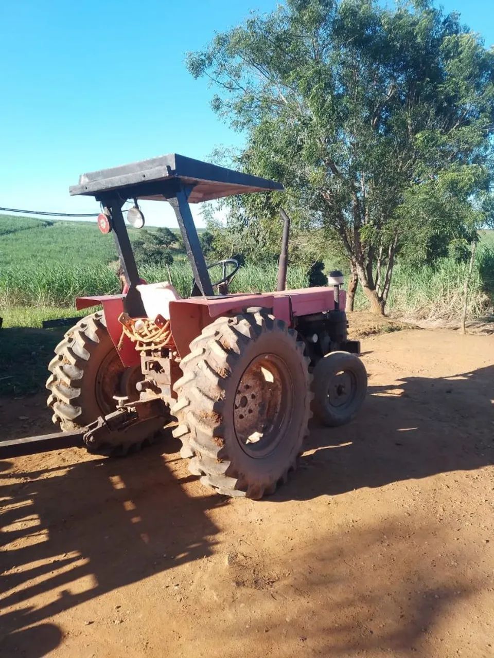 Trator Agrale com grade  - Foto 4