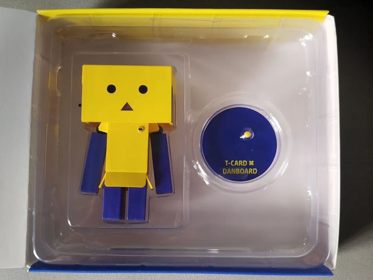 Yotsuba Danboard - Revoltech - Revoltech Danboard Mini - T-Card x Danboard ver. (Kaiyodo) - Foto 4