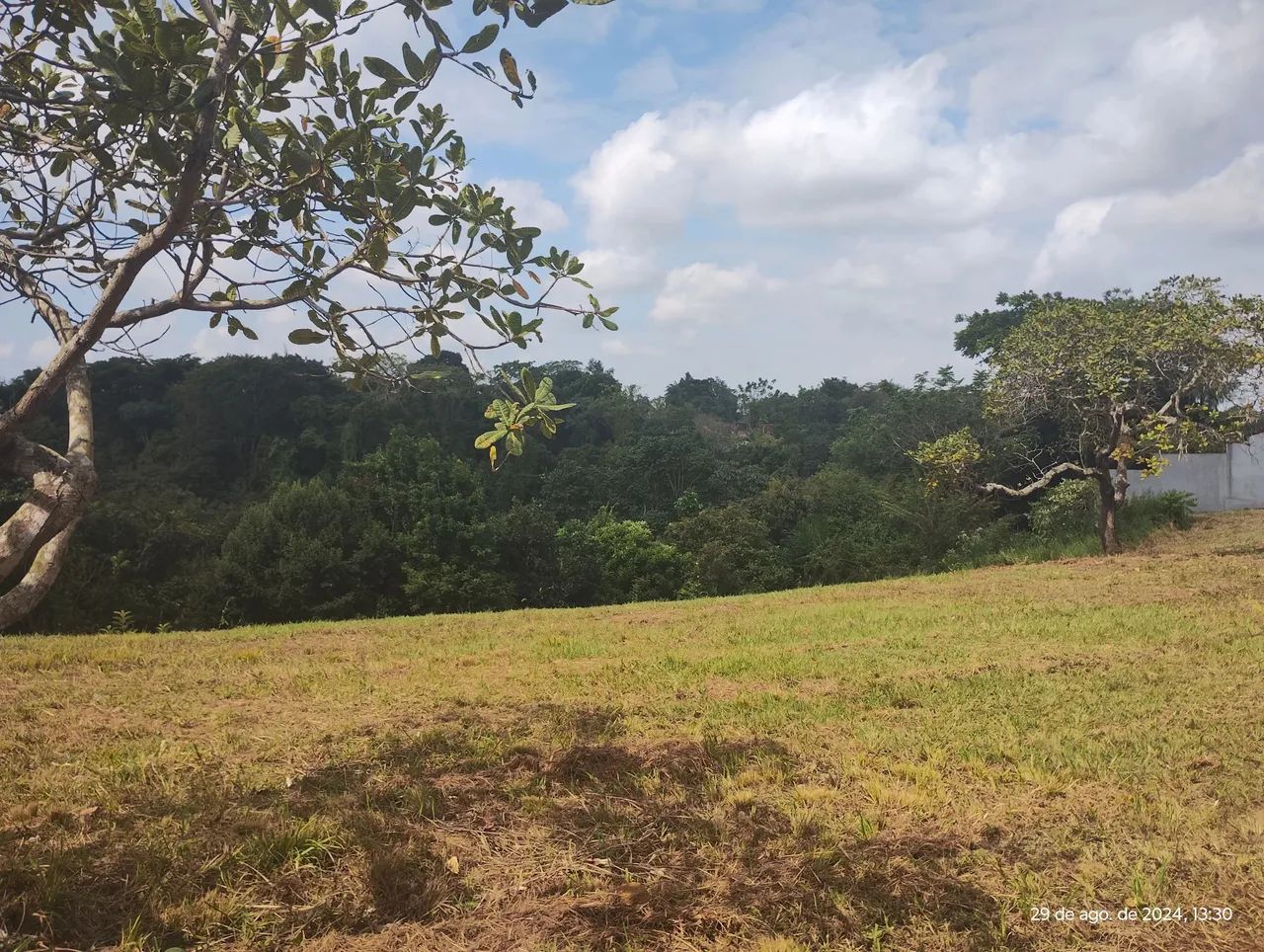 Área excelente em aldeia, nascente e de esquina. - Foto 5