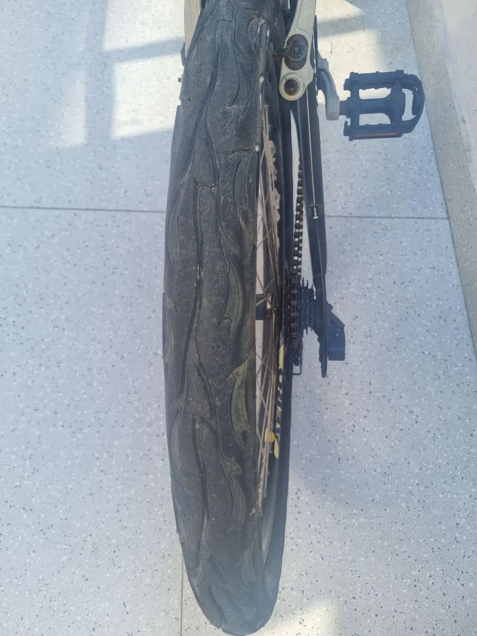 Bicicleta  - Foto 2