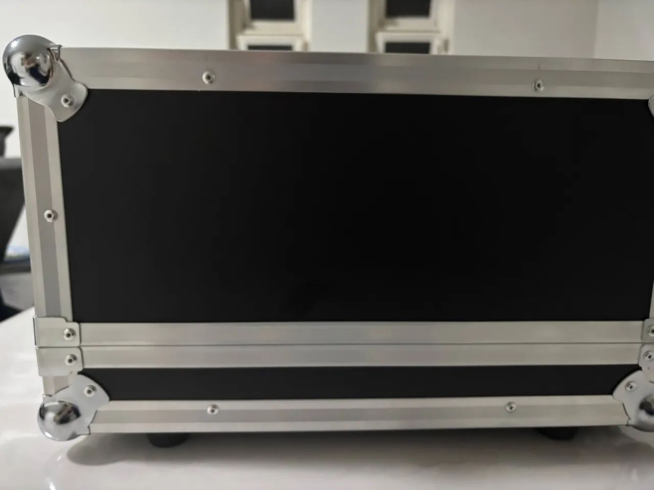 Cabeçote Laney para contra baixo 200w - Foto 4