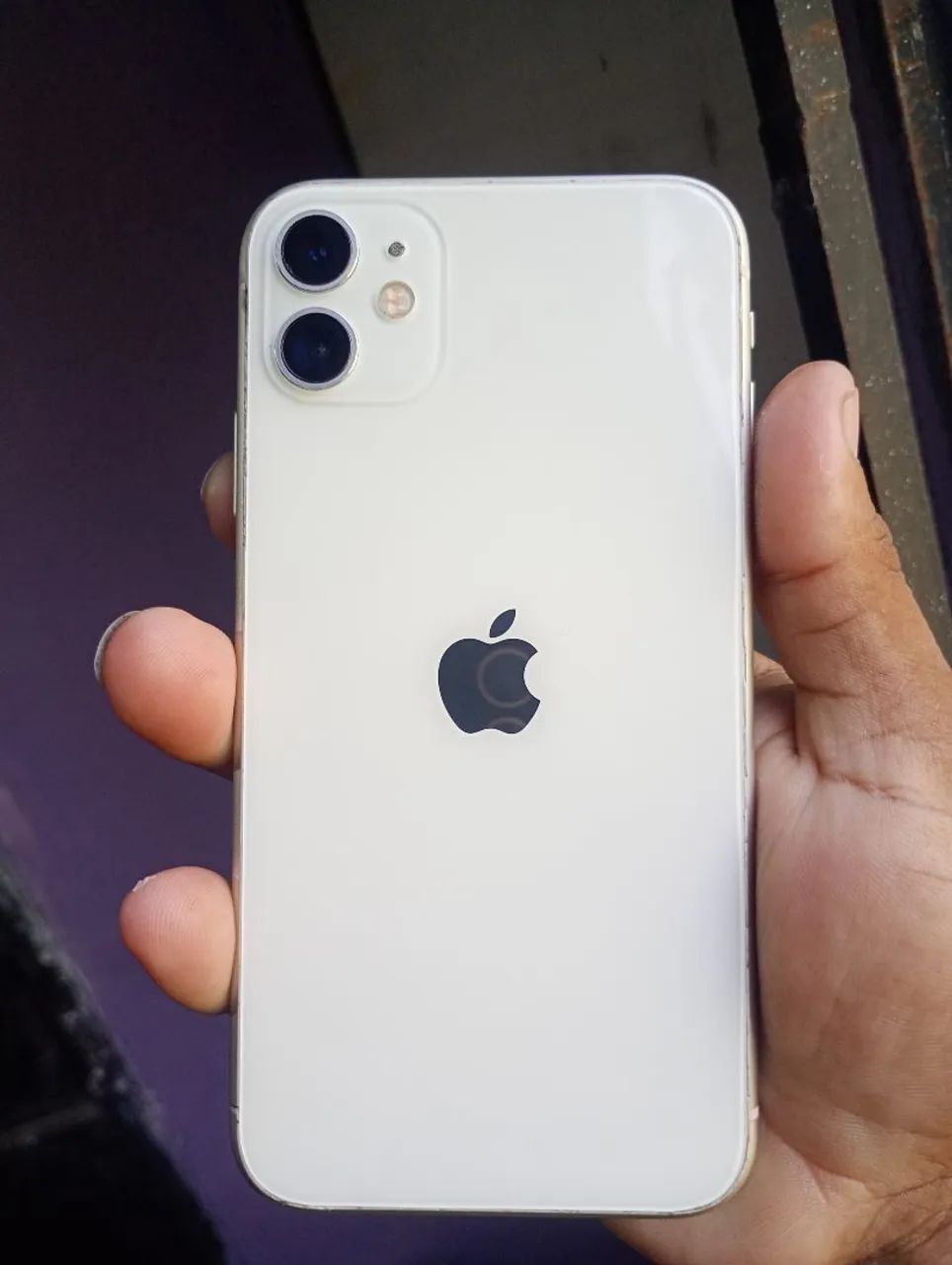 iPhone 11 Branco 64Gb 