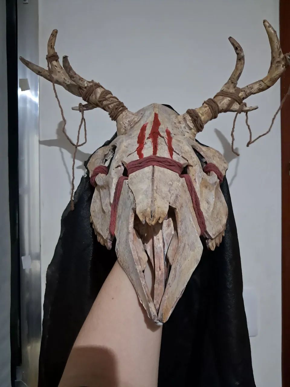 Máscara de Halloween Feita à Mão  - Foto 2