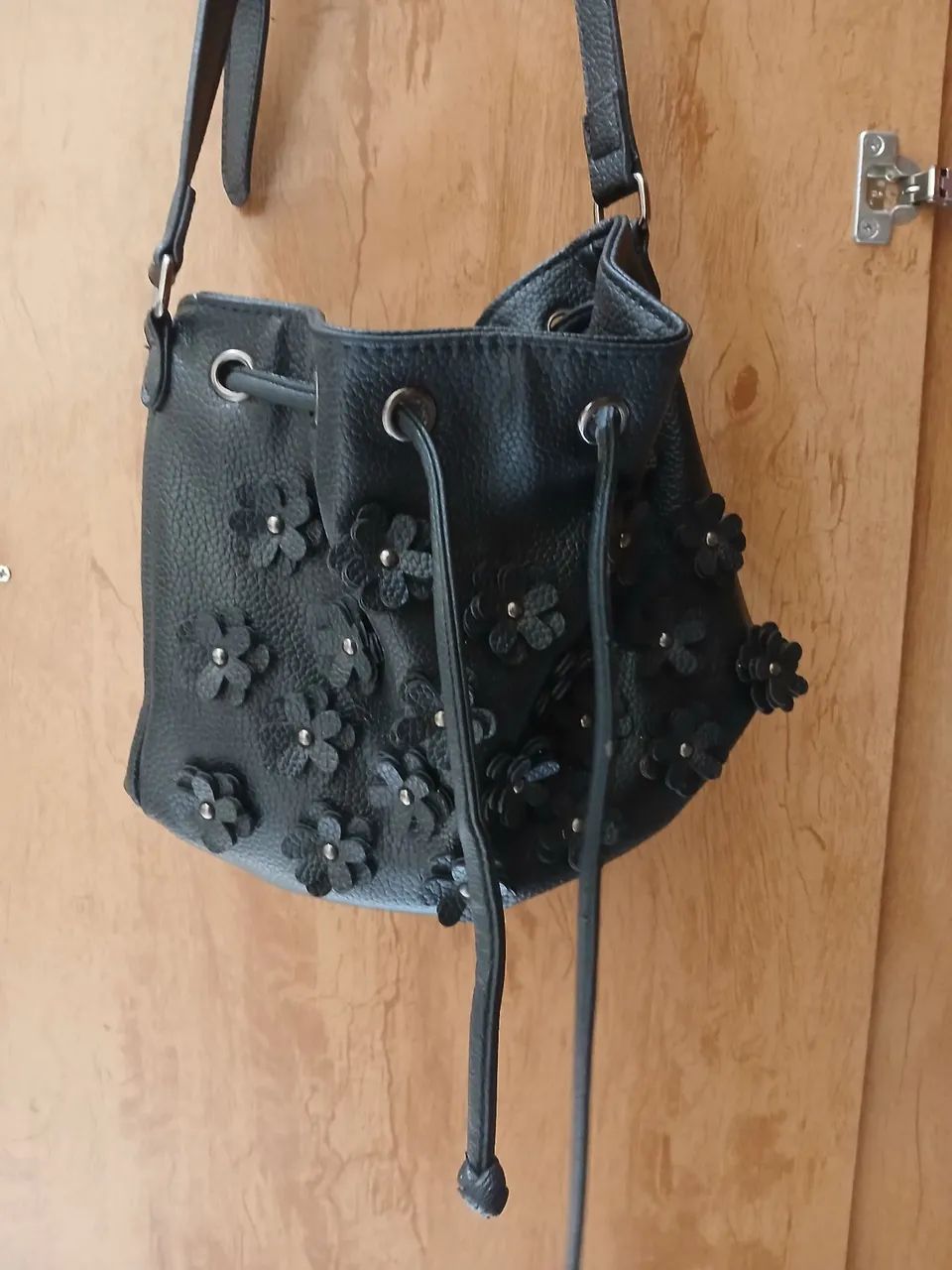 Vendo Bolsa Soft Preta - Foto 2