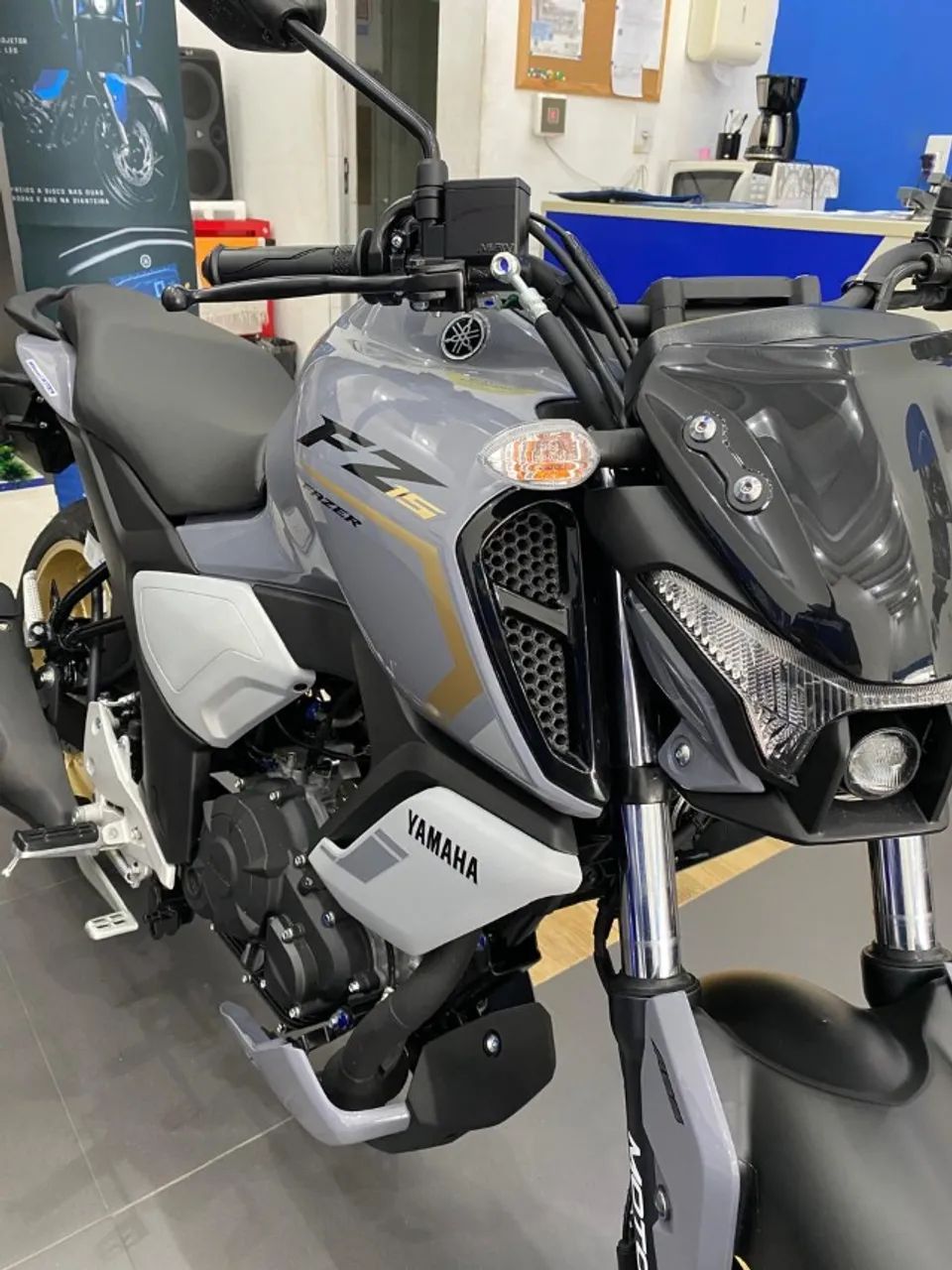FZ15 ABS
