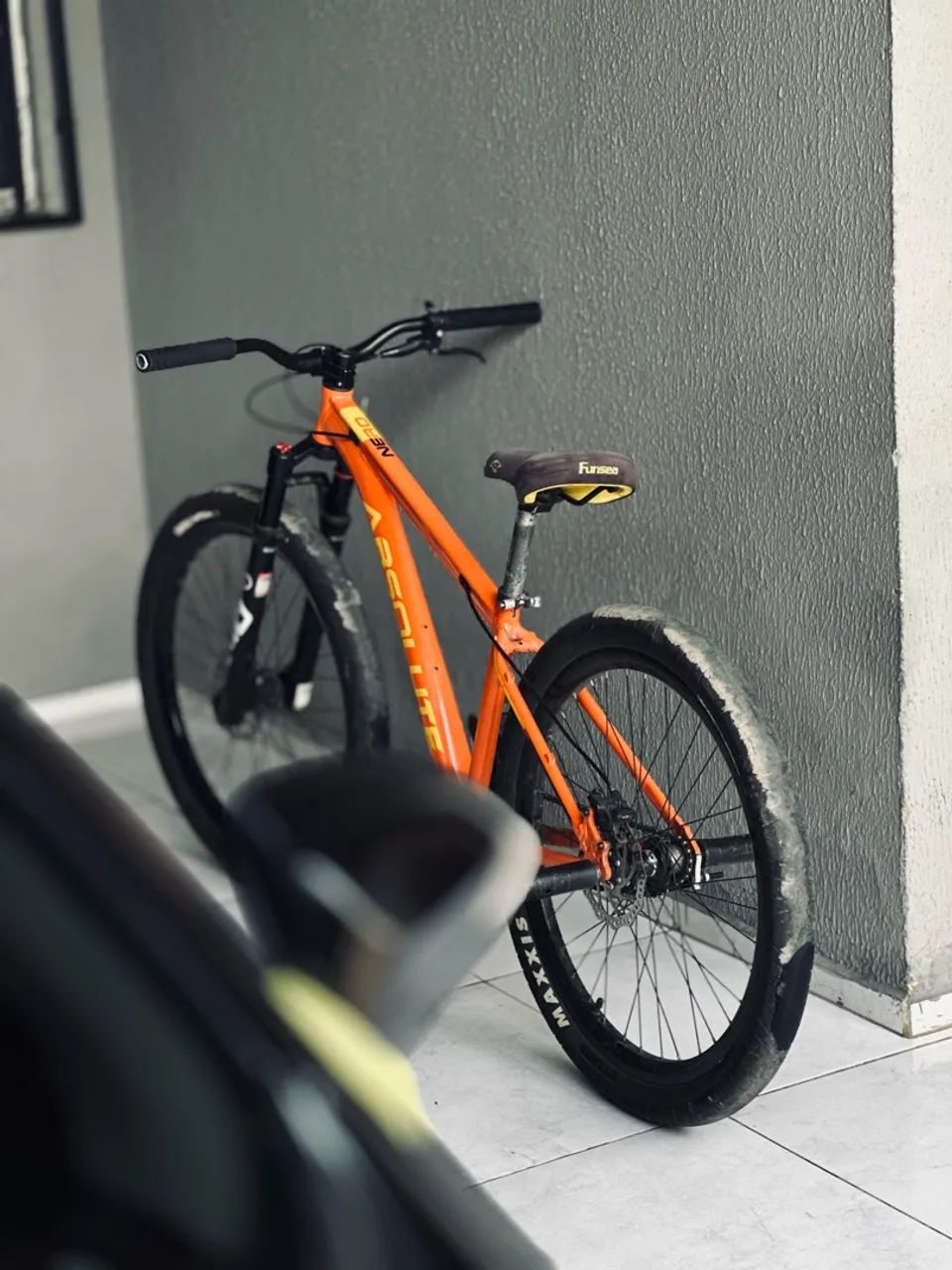 Bicicleta nero 4 aro 26
