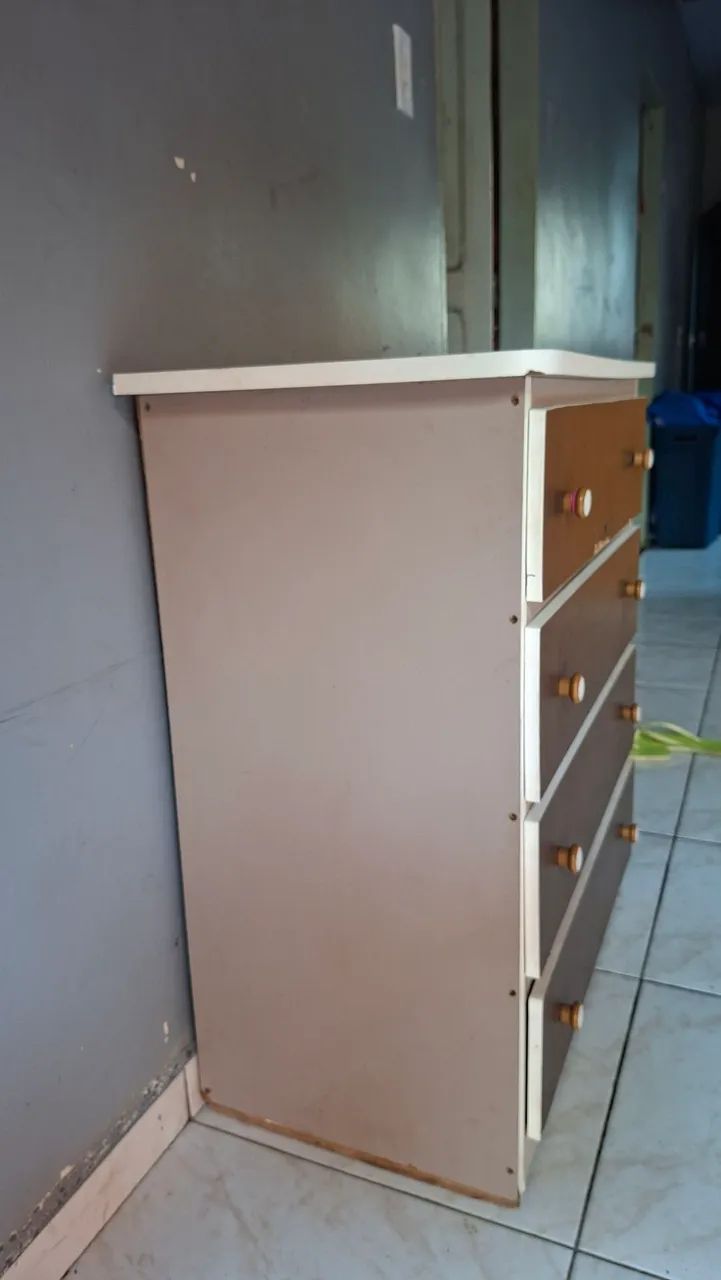 Vende-se uma cômoda  - Foto 2