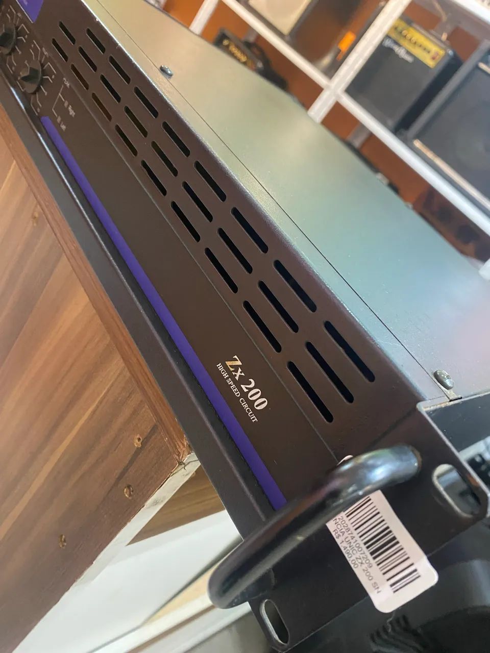 Potência Unic ZX 200 - Equipamentos e Acessórios de Som - Vila