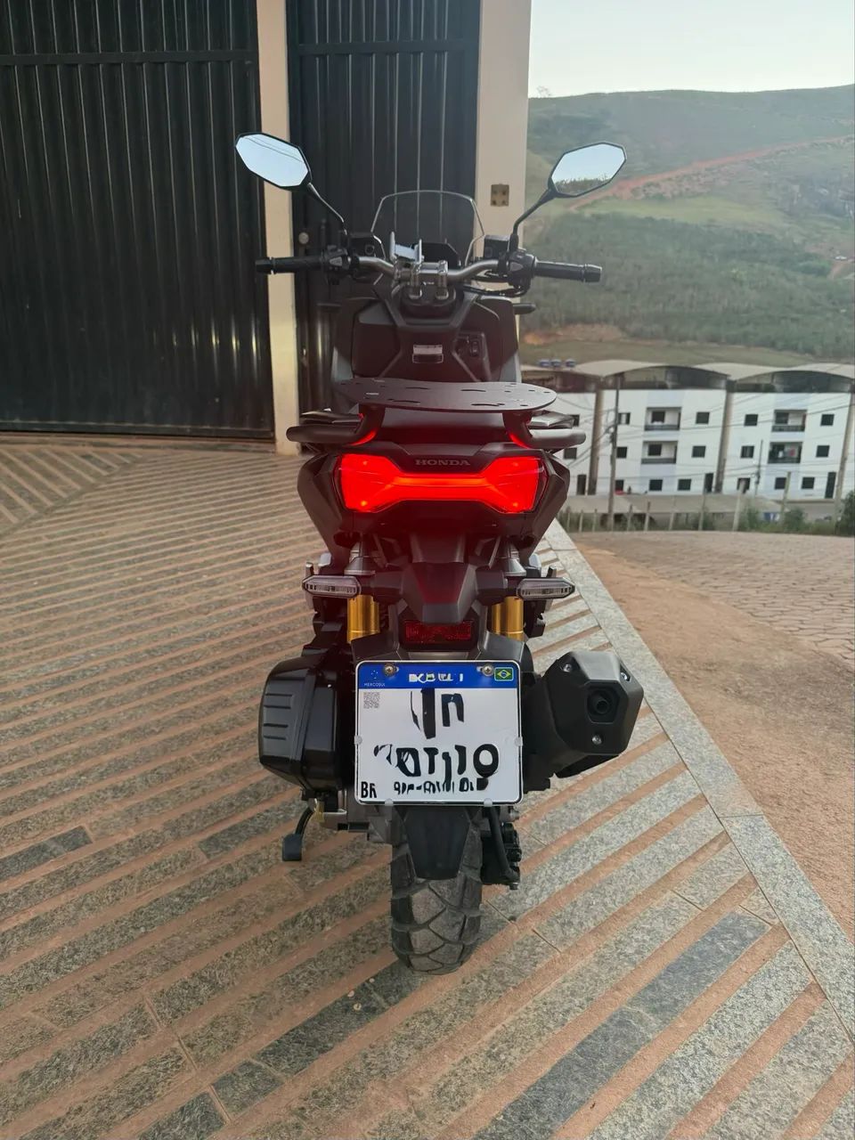 ADV 150 - Foto 3