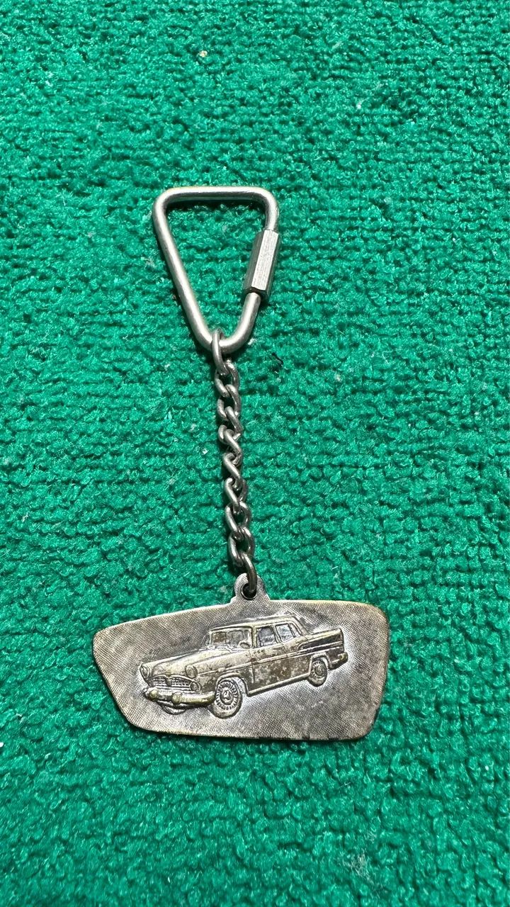 Chaveiro antigo SIMCA 421229955143454720