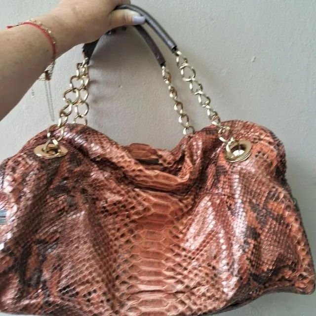 Maxi Bolsa Couro legítimo Piton snake na cor bronze cobre - Roberto Oshiro - Foto 3