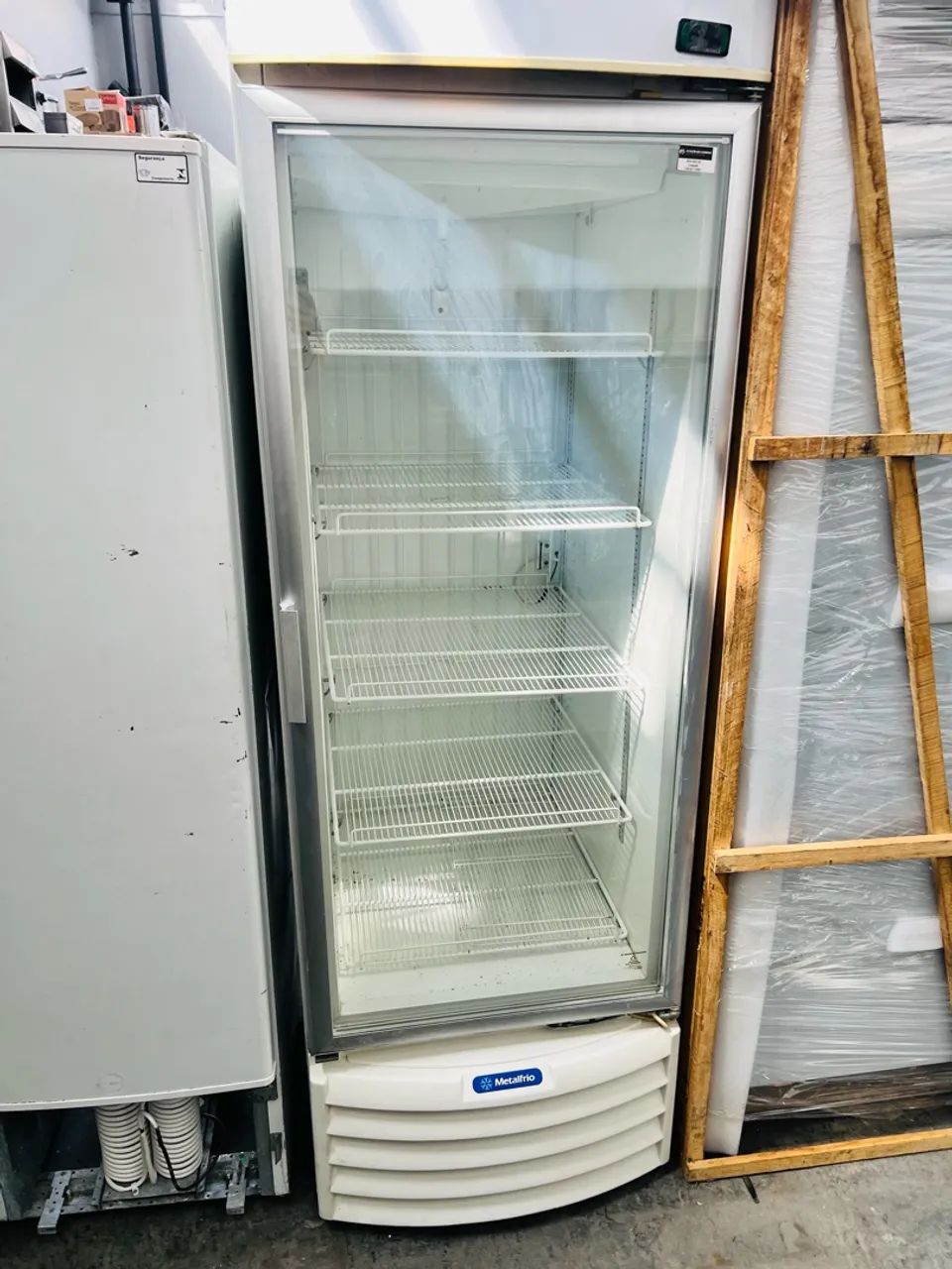 Freezer Frost Free expositor Metalfrio  - Foto 3