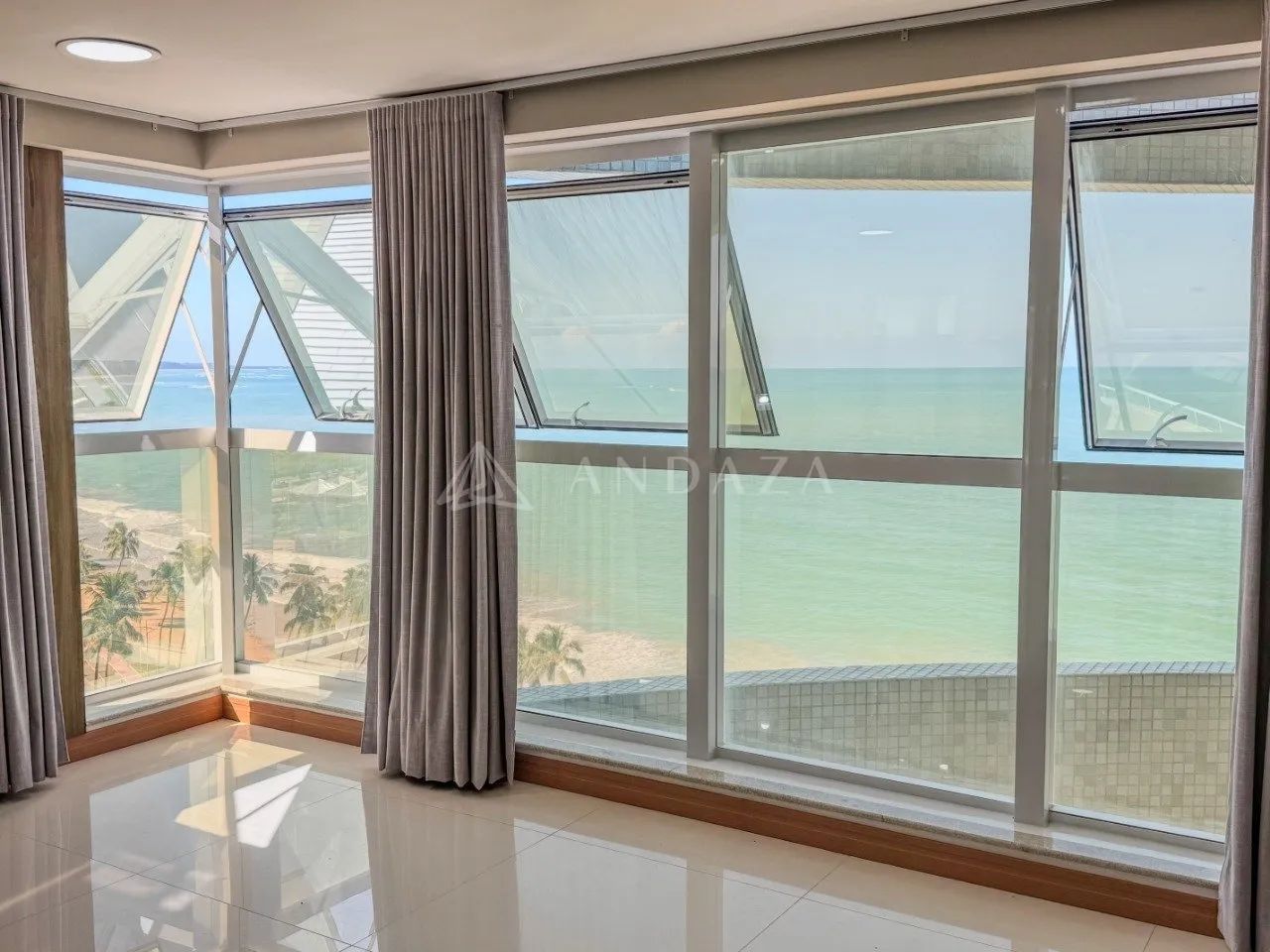 Exclusividade à beira-mar! 3 suítes e 255 m² com lazer de altíssimo padrão! - Foto 5