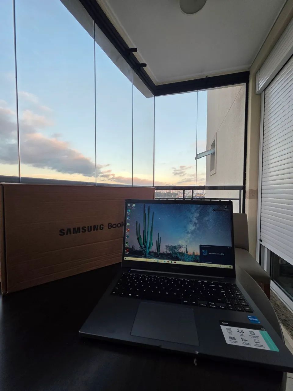 Samsung Book 550XDA - Intel I5 - 256SSD