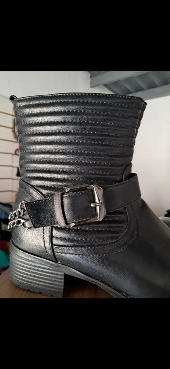 Bota em couro 36 estado de nova - Foto 2