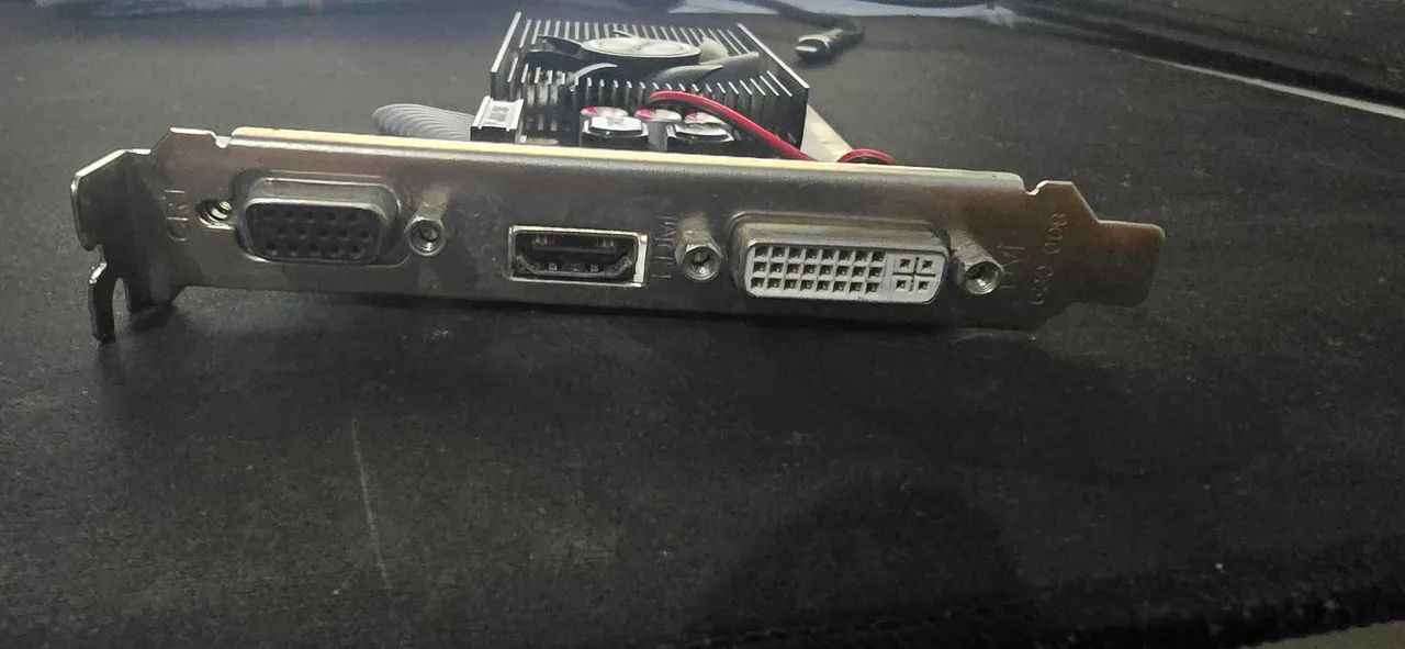 PLACA DE VIDEO GT610 DVI / HDMI - Foto 3