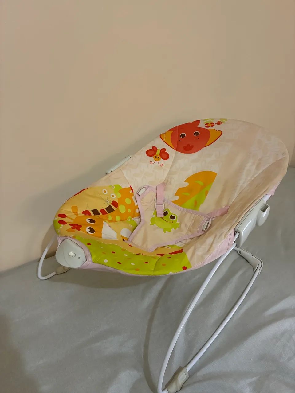 Cadeirinha de Descanso bebê vibratória