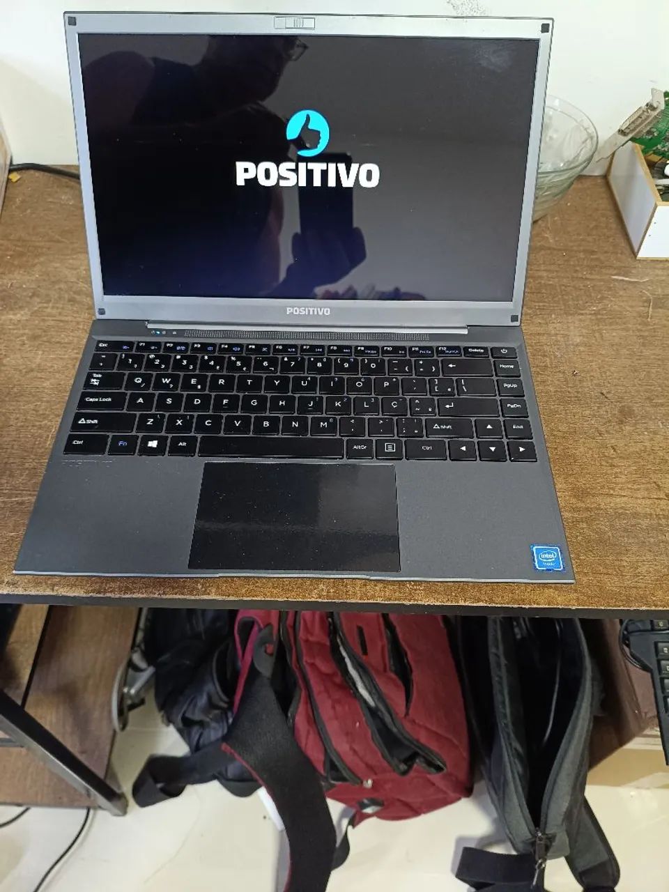 Notebook positivo Master N1240, detalhes a seguir 