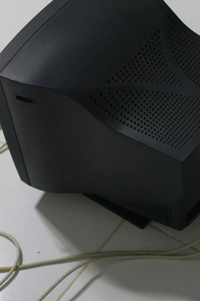 Monitor de Tubo/CRT 14 polegadas com Defeito LX-562NS - Foto 4