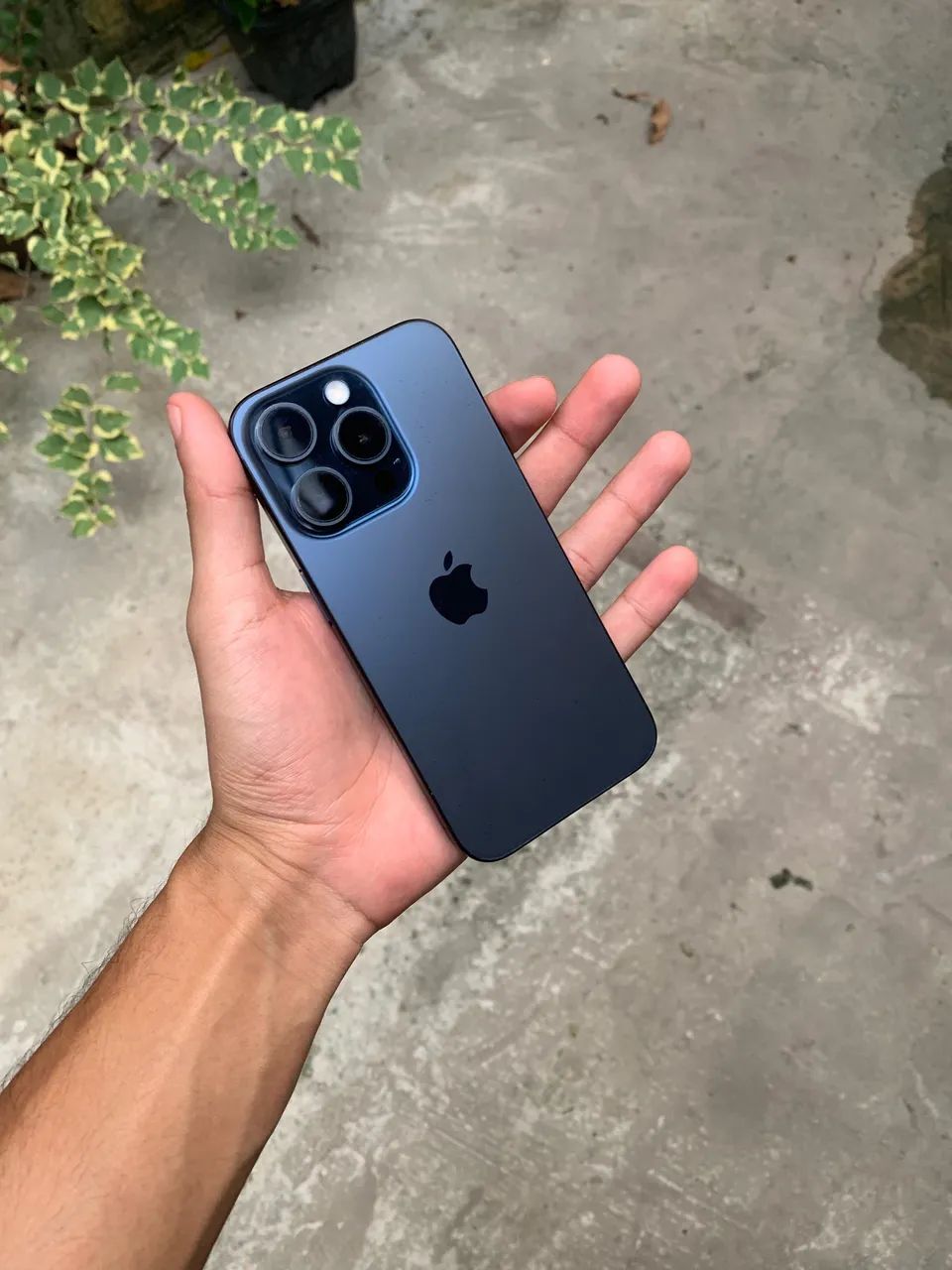 iPhone 15 Pro 128GB  - Foto 2