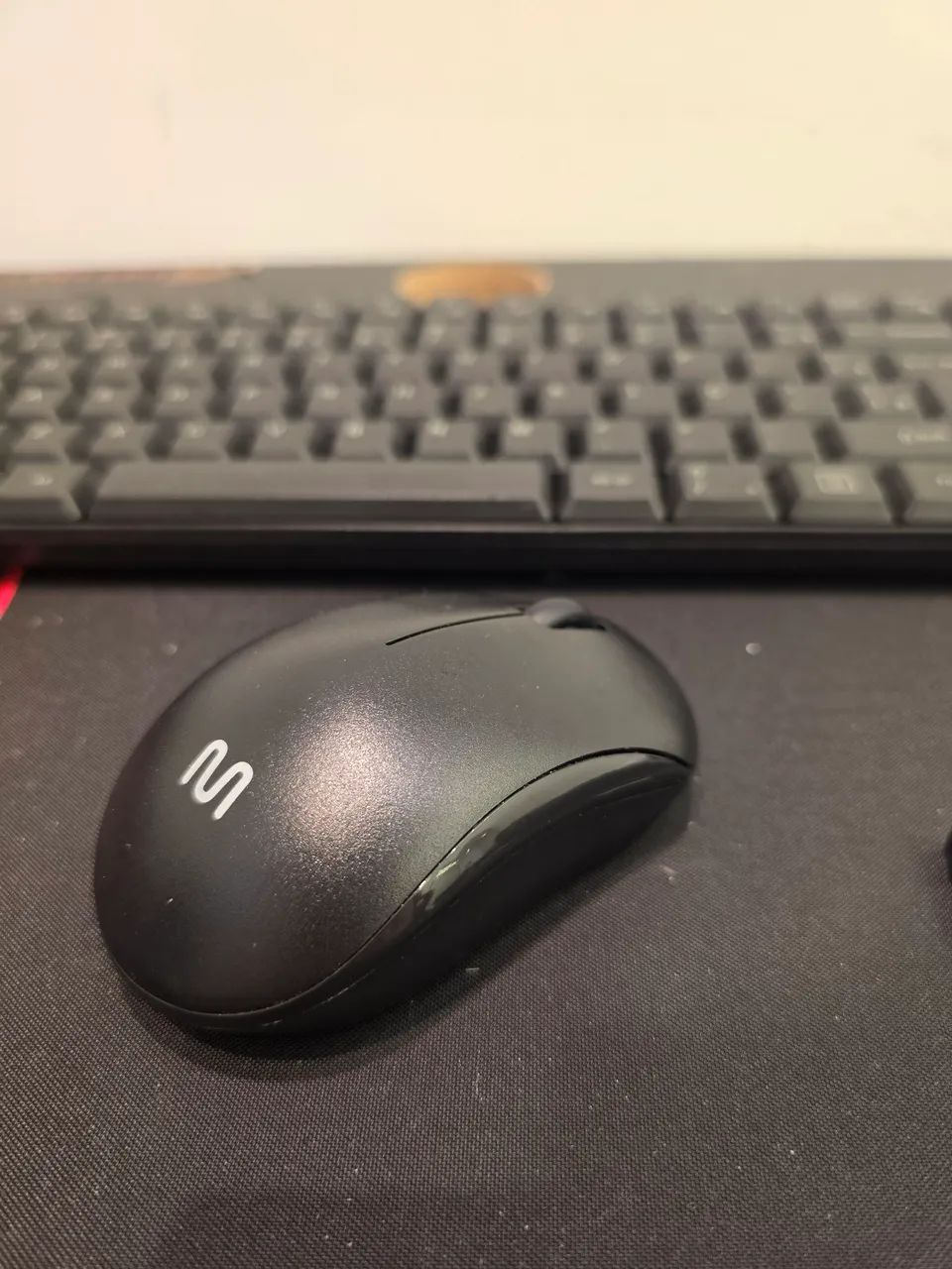 Kit mouse e teclado sem fio Multilaser Warrior CS200 - Foto 5