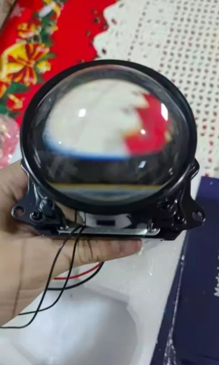 Farol auxiliar projetor bi led 6000k - Foto 3