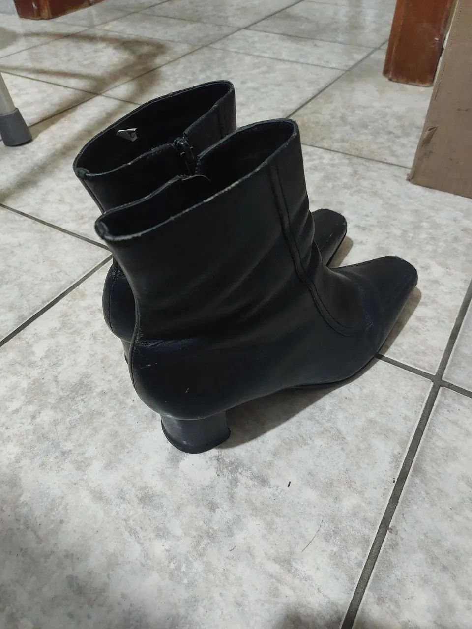 Bota Tamanho 37 - Foto 2