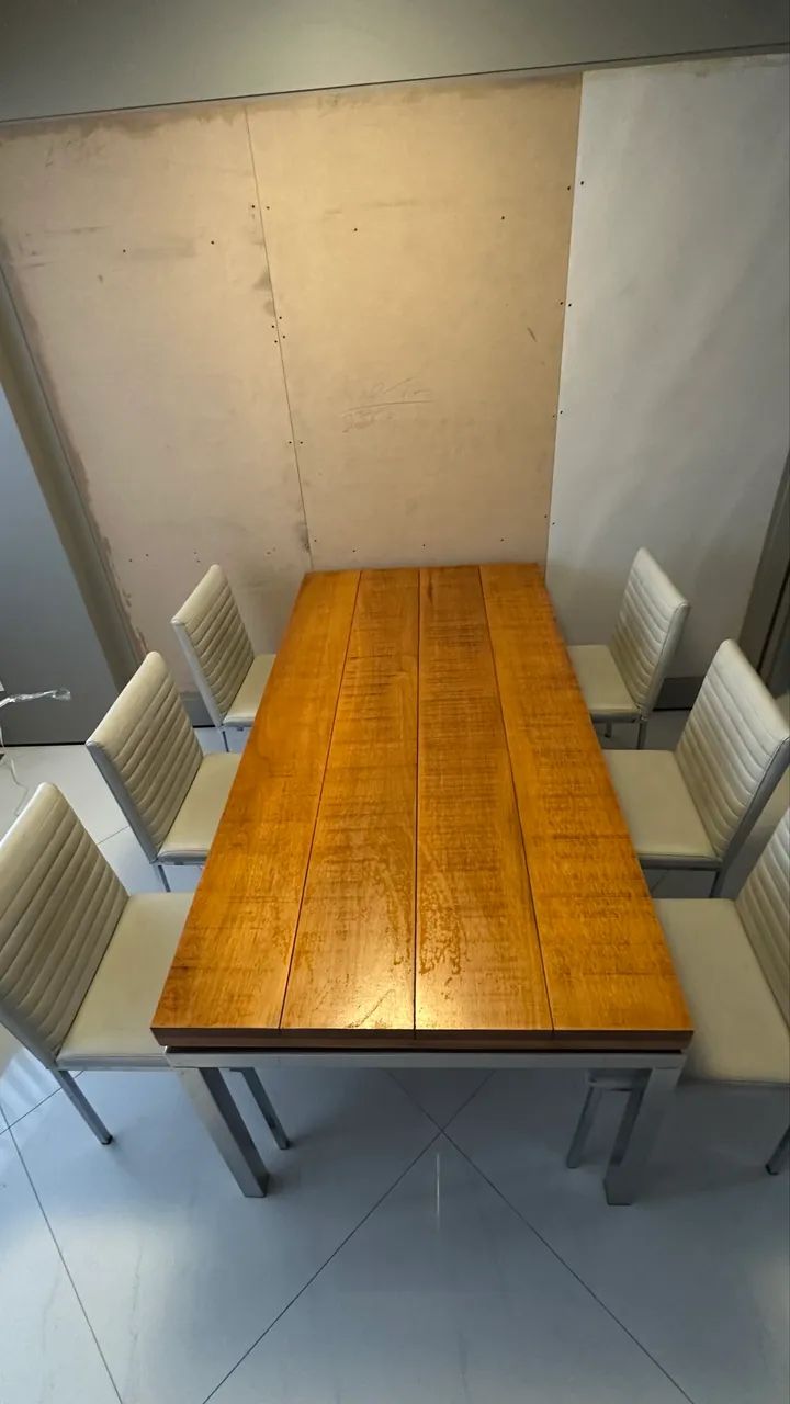 Mesa de Jantar Premium Industrial - Madeira Maciça e Base Cromada + 6 Cadeiras - Foto 4