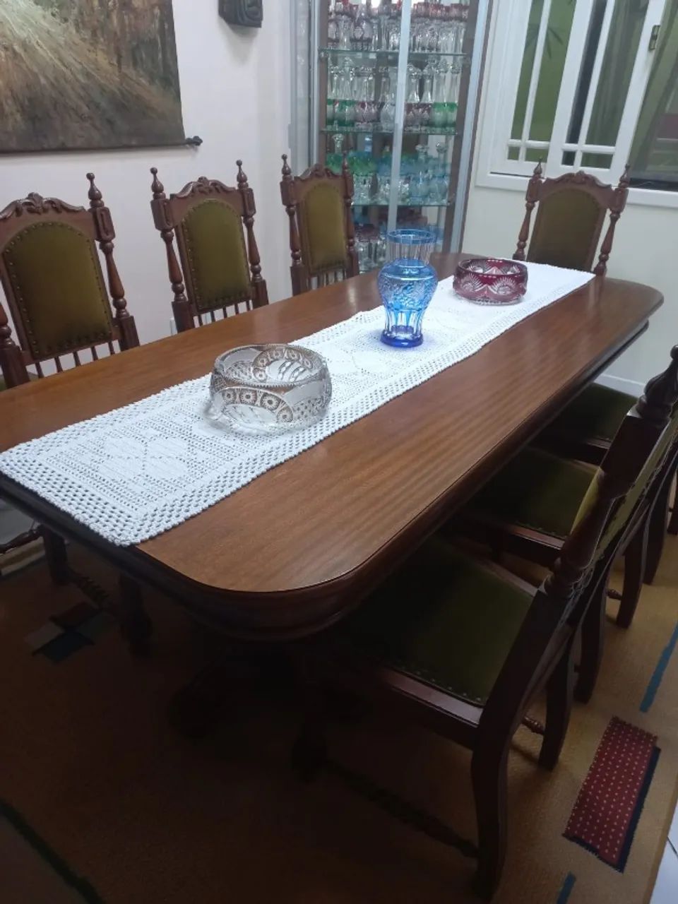 vendo jogo colonial com mesa e armario  - Foto 2