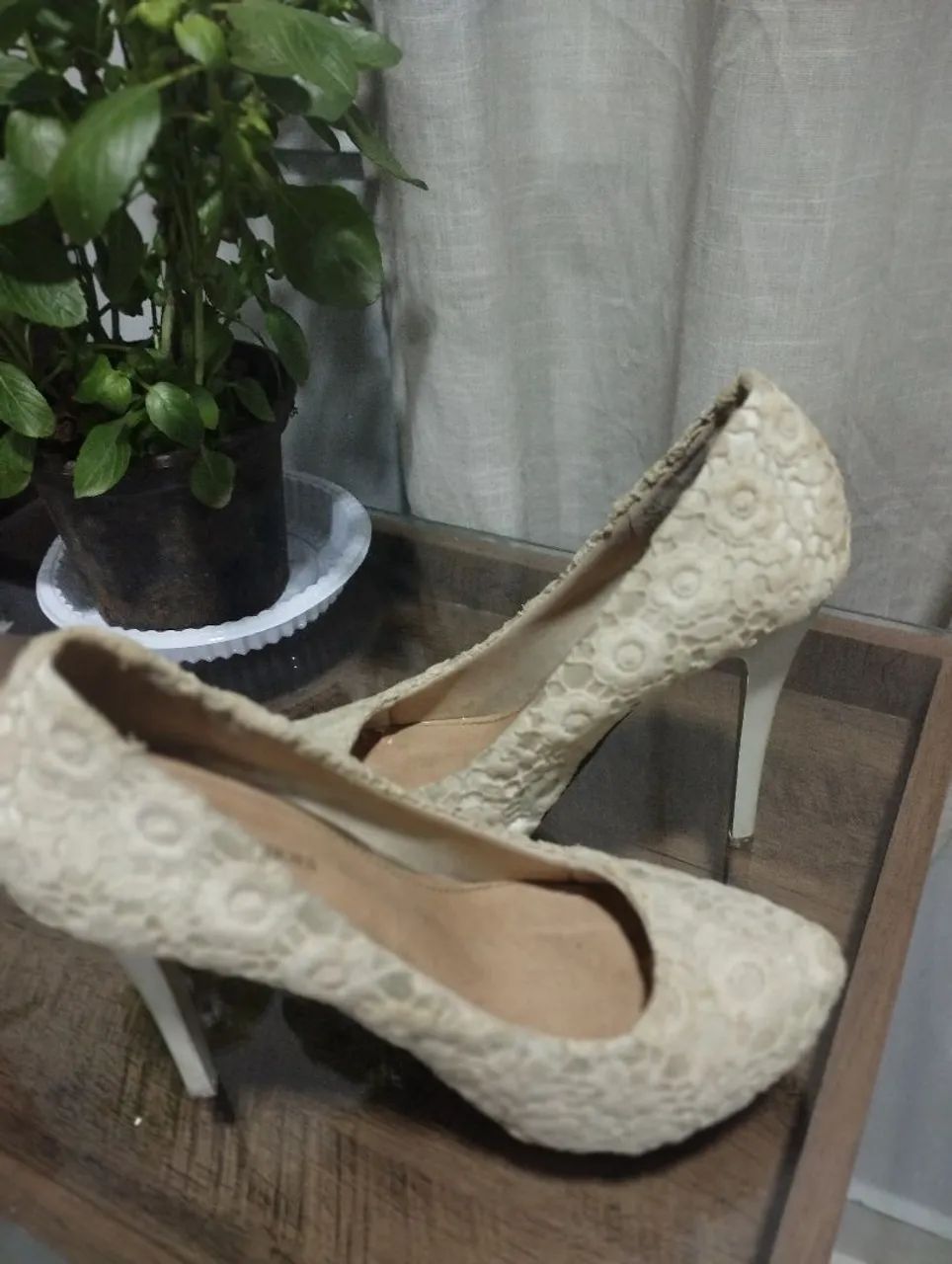Scarpin Forrado  de renda  - Foto 5
