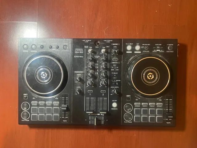 Controladora DDJ 400 (Com Detalhes)