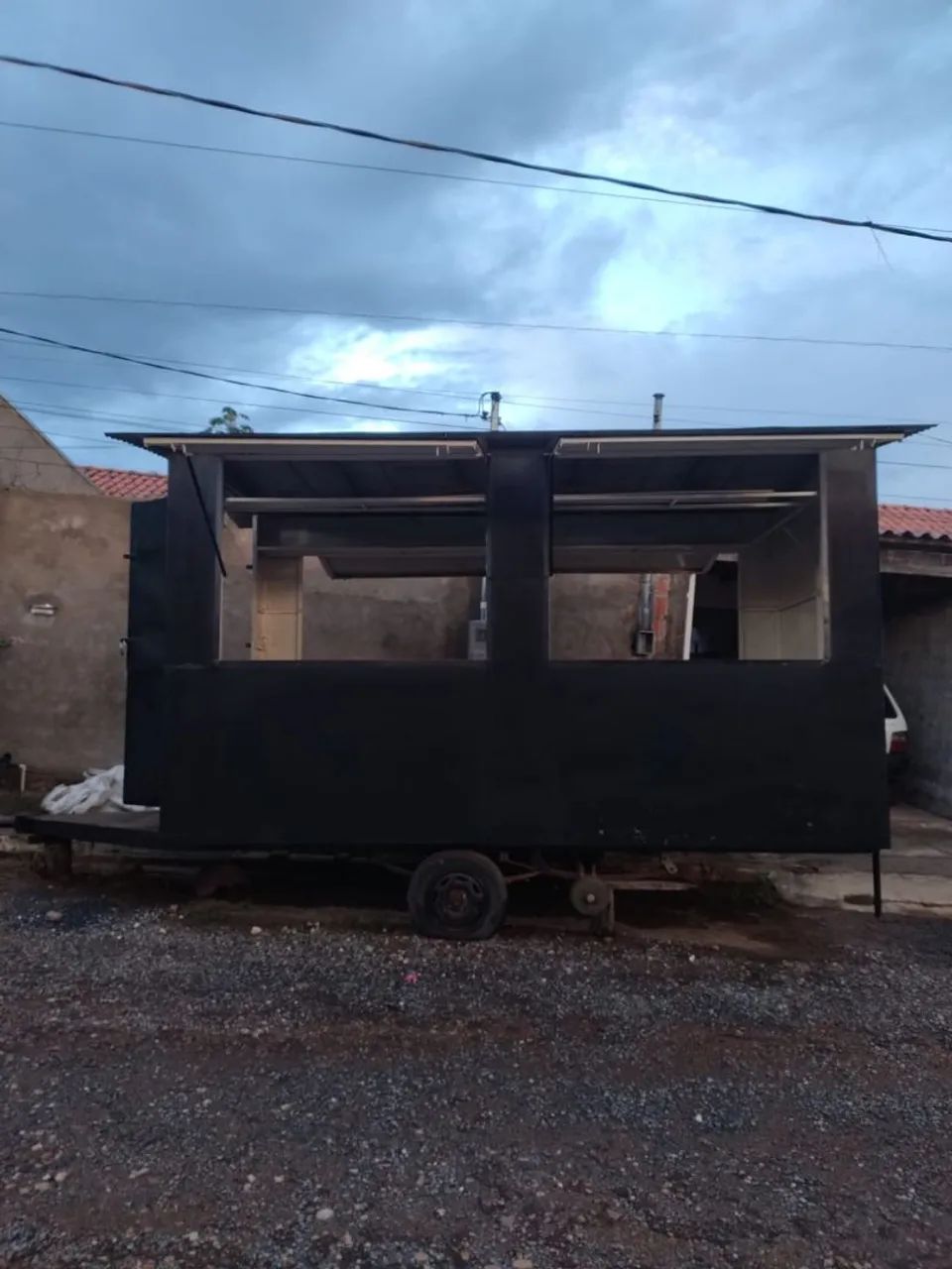 Vende-se Trailer de lanches