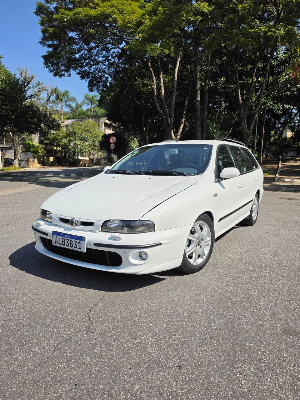 Fiat Marea Weekend HLX 2.4 MPI 20V 4P Mec. 2002